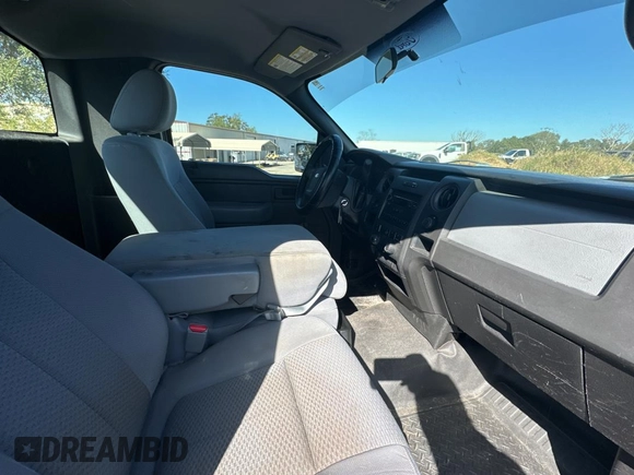 2013 Ford F-150 XL with VIN 1FTMF1CM7DFE09796, listed as a Copart auction lot 83859124 with 67,872 mi miles and Clean title. Bid and sale history available at DreamBid. Image 6.