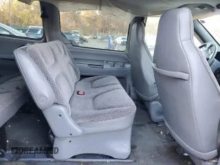 1998 Dodge Caravan with VIN 2B4FP253XWR650504, listed as a Copart auction lot 77703004 with Not Provided miles and Salvage Title. Bid and sale history available at carsss.com. Image 11.