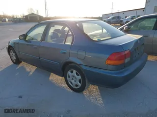 1998 Honda Civic EX with VIN 2HGEJ8544WH611085, listed as a IAAI auction lot 41727644 with 172,342 mi miles. Bid and sale history available at carsss.com. Image 3.