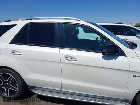 2018 Mercedes-Benz GLE 43 AMG with VIN 4JGDA6EB5JA998357, listed as a IAAI auction lot 42239740 with 102,758 mi miles and . Bid and sale history available at DreamBid. Image 14.