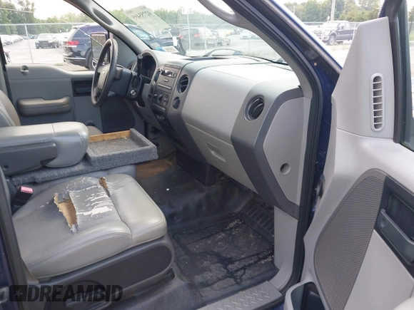 2008 Ford F-150 XL z VIN 1FTRF12248KC03421, wystawiony jako IAAI lot #42755495 z przebiegiem 149 306 mil mil oraz . Historia ofert i sprzedaży dostępna na DreamBid. Obrazek 5.