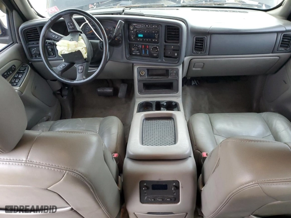 2005 Chevrolet Tahoe Z71 with VIN 1GNEC13T05R272325, listed as a Copart auction lot 39280284 with 155,434 mi miles and Salvage Title. Bid and sale history available at carsss.com. Image 8.