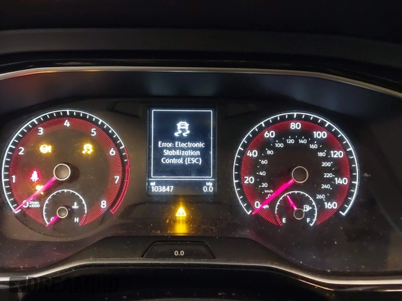 2019 Volkswagen Jetta S z VIN 3VWCB7BU9KM194136, wystawiony jako IAAI lot #41463927 z przebiegiem 103 847 mil mil oraz . Historia ofert i sprzedaży dostępna na DreamBid. Obrazek 7.