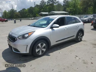 2017 Kia Niro LX with VIN KNDCB3LC4H5050204, listed as a Copart auction lot 52594065 with 117,344 mi miles and Clean Title. Bid and sale history available at carsss.com. Image 1.