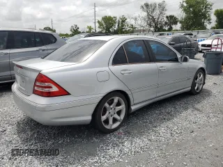 2007 Mercedes-Benz C 230 Sport с VIN WDBRF52H87F881736, выставлен на аукционе Copart как лот 59586375 с пробегом 144 476 миль миль и На запчасти • Non repairable. История ставок и продаж доступна на DreamBid. Изображение 3.