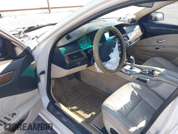 2008 BMW 5 Series 528i with VIN WBANU53528CT03304, listed as a IAAI auction lot 41860334 with 150,570 mi miles and . Bid and sale history available at carsss.com. Image 17.