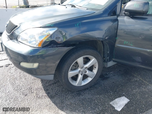2005 Lexus RX 330 with VIN 2T2GA31U35C032139, listed as a IAAI auction lot 41579595 with 207,413 mi miles. Bid and sale history available at carsss.com. Image 6.