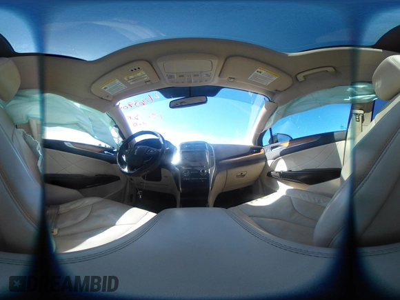 2015 Lincoln MKC with VIN 5LMTJ2AH2FUJ12531, listed as a IAAI auction lot 41639903 with 112,835 mi miles. Bid and sale history available at carsss.com. Image 18.