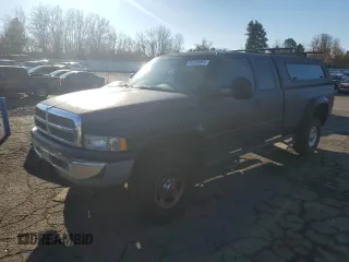 2000 Dodge Ram 2500 with VIN 1B7KF23W9YJ179230, listed as a Copart auction lot 83255064 with 156,756 mi miles and Clean Title. Bid and sale history available at carsss.com. Image 1.