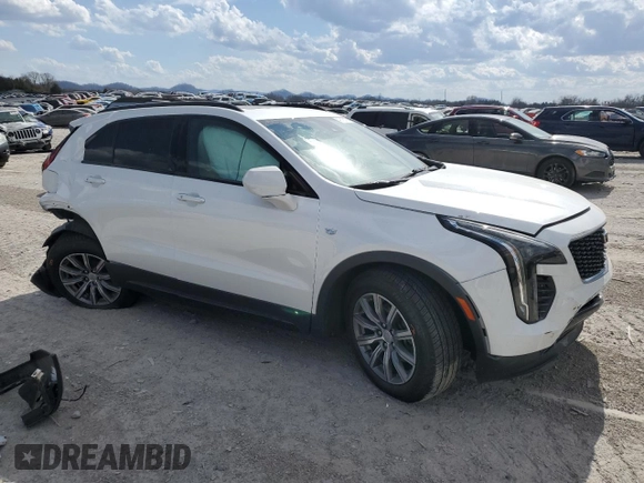 2020 Cadillac XT4 FWD Sport с VIN 1GYFZER45LF028178, выставлен на аукционе Copart как лот 49118175 с пробегом 52 345 миль миль и Списание • Salvage title. История ставок и продаж доступна на DreamBid. Изображение 4.