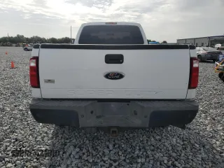 2010 Ford F-250 XL z VIN 1FTSX2BR4AEB37751, wystawiony jako Copart lot #62980735 z przebiegiem 294 465 mil mil oraz Czysty tytuł • Clean title. Historia ofert i sprzedaży dostępna na DreamBid. Obrazek 6.