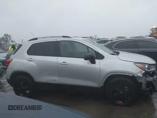 2022 Chevrolet Trax LT with VIN KL7CJLSMXNB552223, listed as a IAAI auction lot 41563148 with 19,382 mi miles. Bid and sale history available at carsss.com. Image 14.