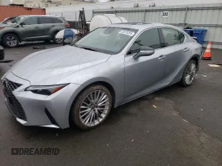 2023 Lexus IS 300 z VIN JTHD81F28P5051184, wystawiony jako Copart lot #83875204 z przebiegiem 19 884 mil mil oraz Szkoda całkowita • Salvage title. Historia ofert i sprzedaży dostępna na DreamBid. Obrazek 1.