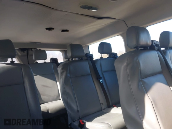 2016 Ford Transit XL z VIN 1FMZK1ZM7GKA95759, wystawiony jako IAAI lot #41426684 z przebiegiem 173 573 mil mil oraz . Historia ofert i sprzedaży dostępna na DreamBid. Obrazek 8.
