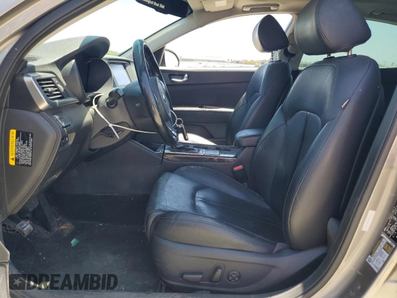 2016 Kia Optima EX z VIN 5XXGU4L31GG058210, wystawiony jako Copart lot #58860925 z przebiegiem 115 730 mil mil oraz Szkoda całkowita • Salvage title. Historia ofert i sprzedaży dostępna na DreamBid. Obrazek 7.