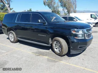 2018 Chevrolet Suburban LT with VIN 1GNSCHKC4JR111130, listed as a IAAI auction lot 41862337 with NaN miles. Bid and sale history available at carsss.com. Image 1.