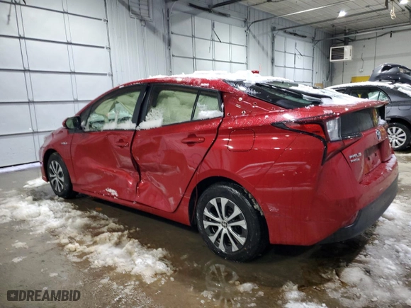 2022 Toyota Prius LE with VIN JTDL9MFU6N3040772, listed as a Copart auction lot 84241014 with 22,377 mi miles and Salvage Title. Bid and sale history available at carsss.com. Image 2.