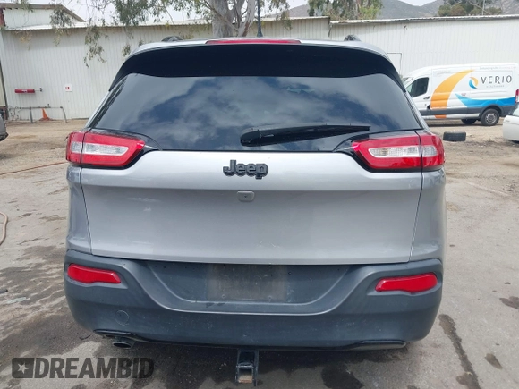 2018 Jeep Cherokee Latitude Tech Connect с VIN 1C4PJLCB2JD540423, выставлен на аукционе IAAI как лот 42159808 с пробегом 186 962 миль миль и . История ставок и продаж доступна на DreamBid. Изображение 16.