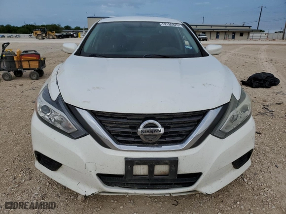 2016 Nissan Altima 2.5 S with VIN 1N4AL3AP0GN318843, listed as a Copart auction lot 52160825 with 143,502 mi miles and Salvage Title. Bid and sale history available at carsss.com. Image 5.