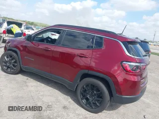 2022 Jeep Compass Latitude Lux с VIN 3C4NJDFBXNT129800, выставлен на аукционе IAAI как лот 42108134 с пробегом 69 720 миль миль и . История ставок и продаж доступна на DreamBid. Изображение 3.
