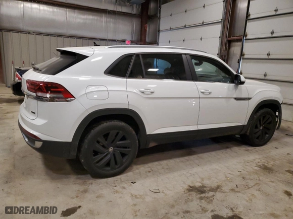 2022 Volkswagen Atlas Cross Sport 2.0T SE w/Technology with VIN 1V2KC2CA8NC222984, listed as a Copart auction lot 83577414 with 68,723 mi miles and Salvage Title. Bid and sale history available at carsss.com. Image 3.