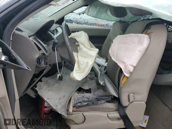 2008 Ford Focus SE with VIN 1FAHP33NX8W243675, listed as a Copart auction lot 53941115 with 0 mi miles and Salvage Title. Bid and sale history available at carsss.com. Image 7.