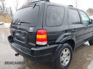 2004 Ford Escape Limited with VIN 1FMCU94164KA98160, listed as a IAAI auction lot 41574437 with 169,378 mi miles. Bid and sale history available at carsss.com. Image 6.