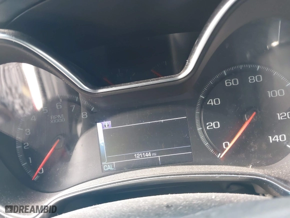 2018 Chevrolet Impala Premier with VIN 2G1125S30J9160625, listed as a IAAI auction lot 38112753 with 121,144 mi miles. Bid and sale history available at carsss.com. Image 7.