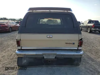 1987 GMC Suburban с VIN 1GKGV26K8HF511456, выставлен на аукционе Copart как лот 59530795 с пробегом 71 410 миль миль и Чистый • Clean title. История ставок и продаж доступна на DreamBid. Изображение 6.
