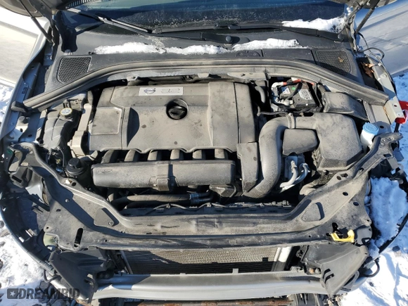 2015 Volvo XC60 3.2L Platinum with VIN YV4940RDXF2611066, listed as a Copart auction lot 87297674 with 92,941 mi miles and Salvage Title. Bid and sale history available at carsss.com. Image 12.