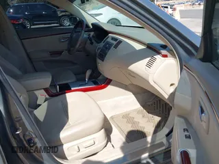 2006 Hyundai Azera SE with VIN KMHFC46F76A100535, listed as a IAAI auction lot 41969960 with 91,131 mi miles and . Bid and sale history available at DreamBid. Image 5.