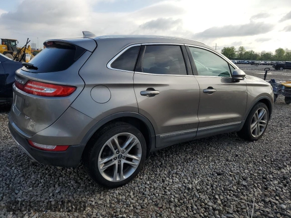 2017 Lincoln MKC Reserve with VIN 5LMTJ3DH3HUL08207, listed as a Copart auction lot 55344705 with 97,128 mi miles and Clean title. Bid and sale history available at DreamBid. Image 3.