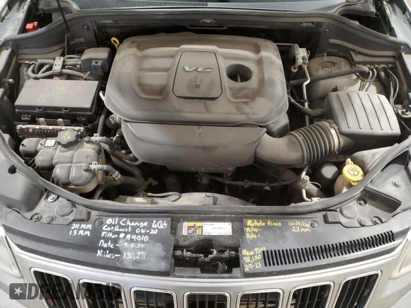 2016 Jeep Grand Cherokee Limited 75th Anniversary with VIN 1C4RJFBG8GC368050, listed as a Copart auction lot 49320735 with 137,038 mi miles and Salvage Title. Bid and sale history available at DreamBid. Image 12.