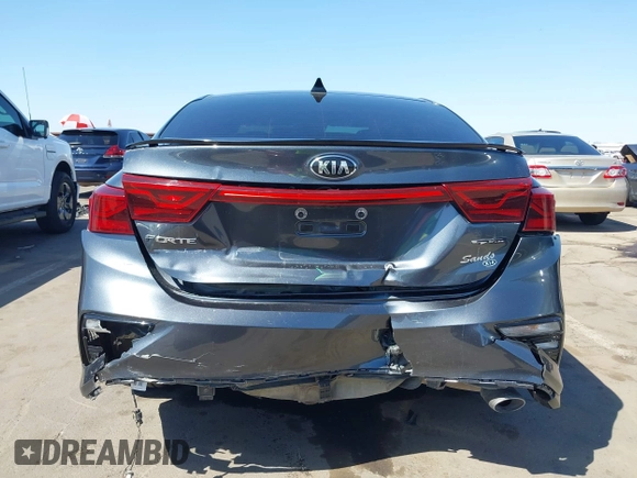 2021 Kia Forte GT-Line with VIN 3KPF34AD9ME329982, listed as a IAAI auction lot 41974225 with 65,197 mi miles. Bid and sale history available at carsss.com. Image 16.