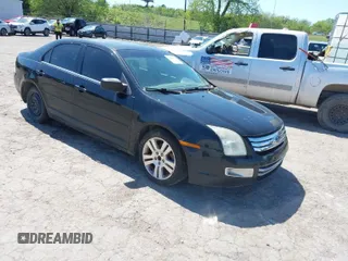 2007 Ford Fusion SEL with VIN 3FAHP02147R230273, listed as a IAAI auction lot 42020726 with 265,569 mi miles. Bid and sale history available at carsss.com. Image 1.
