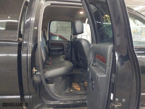 2003 Dodge Ram 2500 ST with VIN 3D7KU28D23G842666, listed as a IAAI auction lot 41275876 with 248,825 mi miles. Bid and sale history available at carsss.com. Image 8.