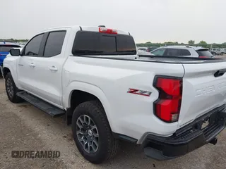 2024 Chevrolet Colorado 4WD Z71 with VIN 1GCPTDEK8R1231274, listed as a IAAI auction lot 42193922 with 9,198 mi miles and . Bid and sale history available at DreamBid. Image 3.