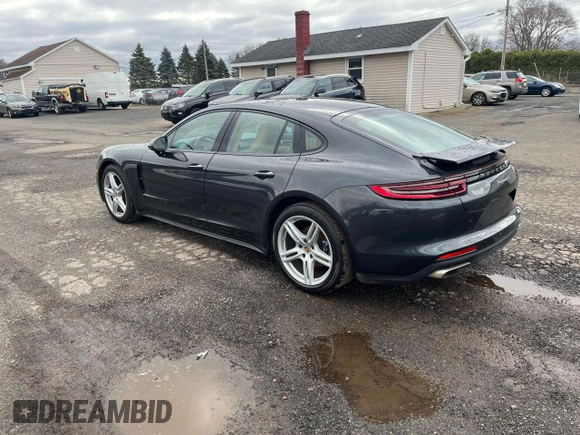 2018 Porsche Panamera z VIN WP0AA2A71JL109804, wystawiony jako Copart lot #50341445 z przebiegiem 35 331 mil mil oraz Czysty tytuł • Clean title. Historia ofert i sprzedaży dostępna na DreamBid. Obrazek 2.