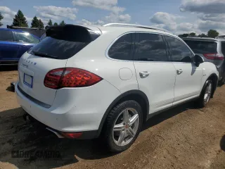 2014 Porsche Cayenne S Hybrid with VIN WP1AE2A26ELA50374, listed as a Copart auction lot 68050454 with 169,444 mi miles and Salvage title. Bid and sale history available at DreamBid. Image 3.