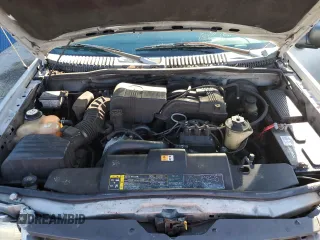 2003 Ford Explorer XLS z VIN 1FMZU62K63UB39457, wystawiony jako Copart lot #49030625 z przebiegiem 217 411 mil mil oraz Szkoda całkowita • Salvage title. Historia ofert i sprzedaży dostępna na DreamBid. Obrazek 12.