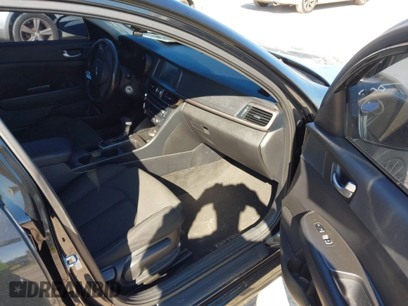 2018 Kia Optima LX with VIN 5XXGT4L3XJG203237, listed as a IAAI auction lot 40631696 with 157,012 mi miles and . Bid and sale history available at DreamBid. Image 5.