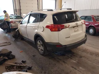 2015 Toyota RAV4 LE with VIN 2T3BFREV0FW305714, listed as a IAAI auction lot 41049706 with 1 mi miles. Bid and sale history available at carsss.com. Image 3.