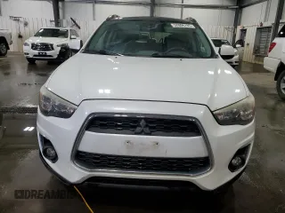 2014 Mitsubishi Outlander SE z VIN 4A4AR4AU6EE026656, wystawiony jako Copart lot #52806745 z przebiegiem 177 933 mil mil oraz Szkoda całkowita • Salvage title. Historia ofert i sprzedaży dostępna na DreamBid. Obrazek 5.