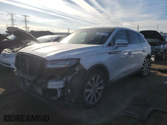 2019 Lincoln Nautilus Select z VIN 2LMPJ8K99KBL62027, wystawiony jako Copart lot #44511715 z przebiegiem 47 948 mil mil oraz Szkoda całkowita • Salvage title. Historia ofert i sprzedaży dostępna na DreamBid. Obrazek 1.