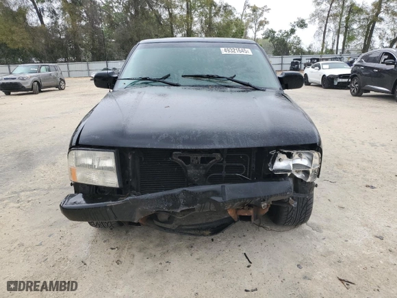 2000 GMC Sonoma SLS w/1SR Pkg with VIN 1GTCS1959Y8302590, listed as a Copart auction lot 49321645 with 177,068 mi miles and Salvage Title. Bid and sale history available at carsss.com. Image 5.