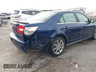 2007 Lincoln MKZ with VIN 3LNHM26T57R647147, listed as a IAAI auction lot 41574855 with 101,202 mi miles. Bid and sale history available at carsss.com. Image 6.