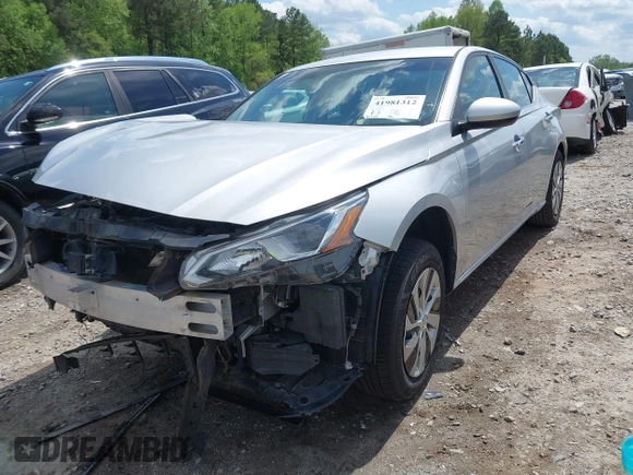 2019 Nissan Altima S with VIN 1N4BL4BV6KC211808, listed as a IAAI auction lot 41981312 with 96,362 mi miles and . Bid and sale history available at carsss.com. Image 21.