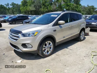 2018 Ford Escape SE with VIN 1FMCU0GD3JUB85936, listed as a Copart auction lot 52309395 with 37,446 mi miles and Salvage Title. Bid and sale history available at carsss.com. Image 1.