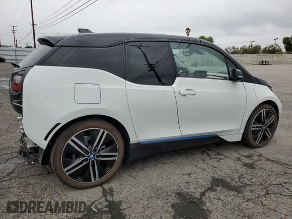2019 BMW i3 with VIN WBY8P4C54K7D09611, listed as a Copart auction lot 48233235 with 59,853 mi miles and Salvage Title. Bid and sale history available at carsss.com. Image 3.