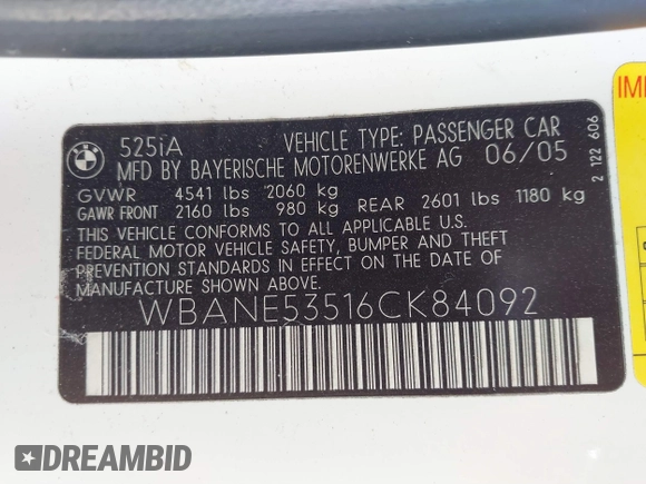 2006 BMW 5 Series 525i with VIN WBANE53516CK84092, listed as a IAAI auction lot 41593364 with 177,580 mi miles. Bid and sale history available at carsss.com. Image 9.